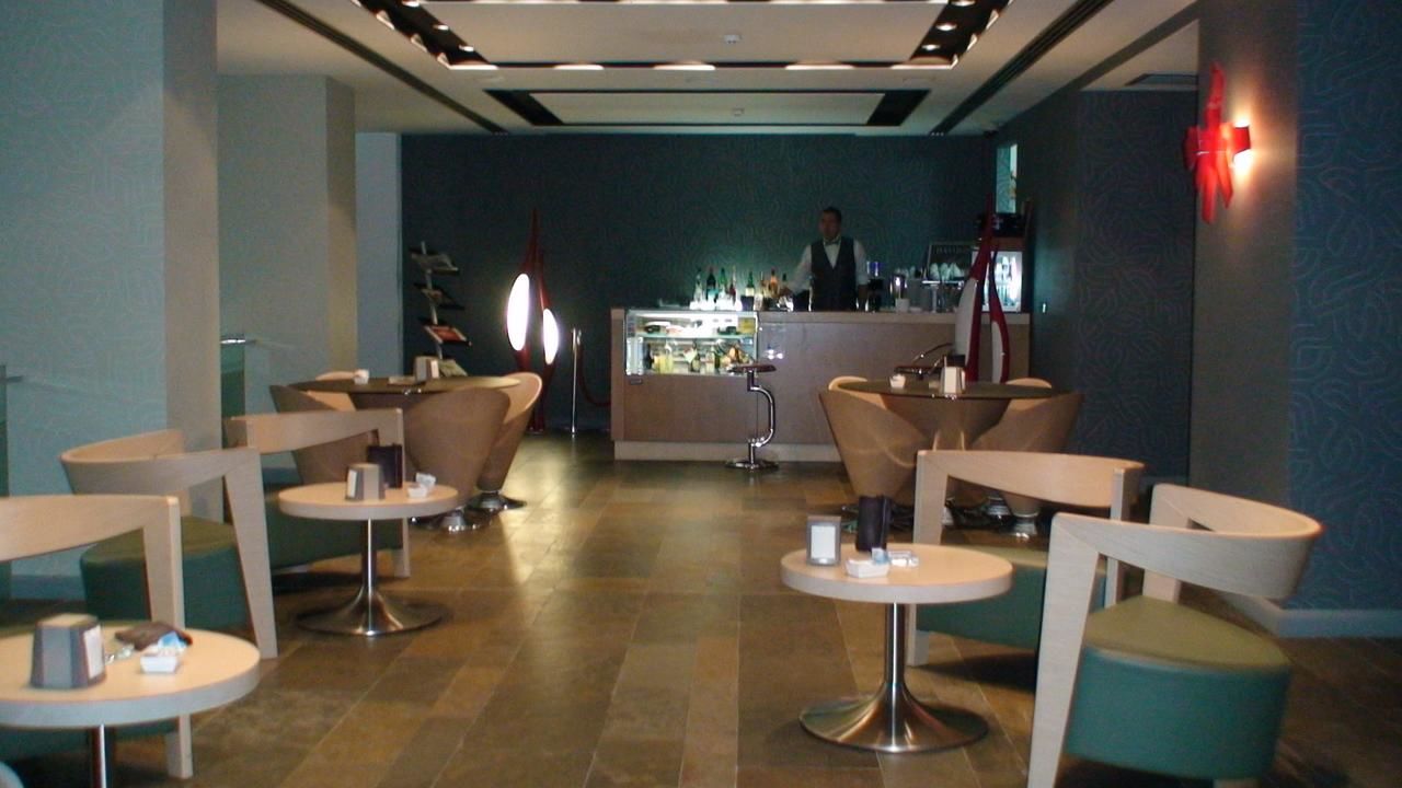 Отель Hotel Golden Tulip Ana Tower Sibiu Сибиу-18
