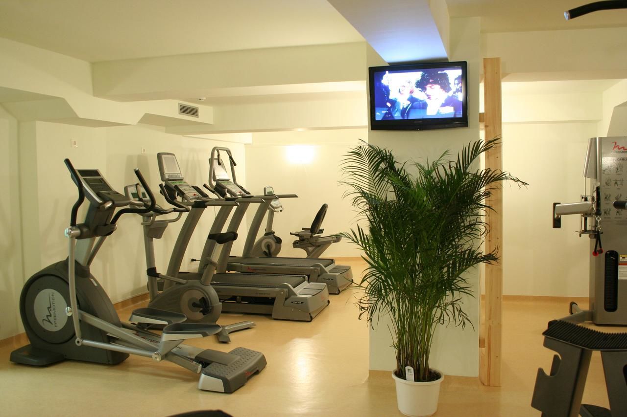 Отель Hotel Golden Tulip Ana Tower Sibiu Сибиу-25